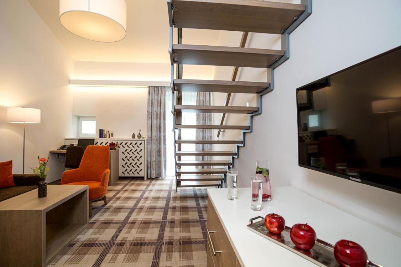 Hotel Chrysantihof Бад Бирнбах Екстериор снимка