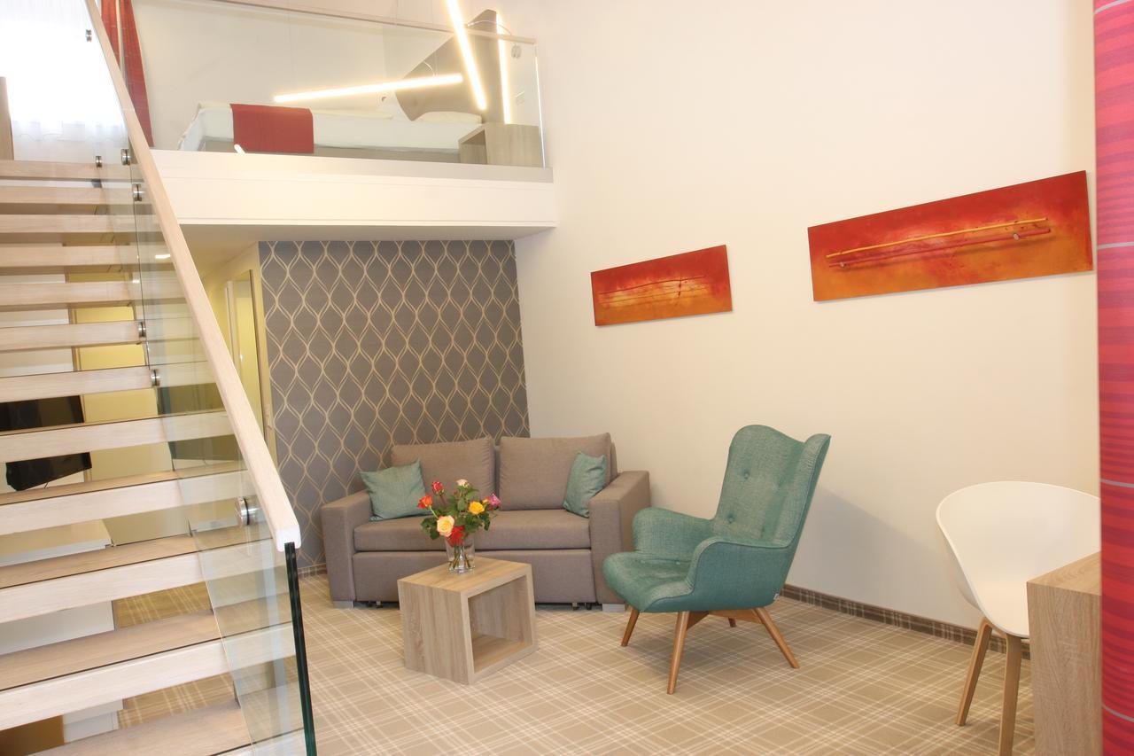 Hotel Chrysantihof Бад Бирнбах Екстериор снимка